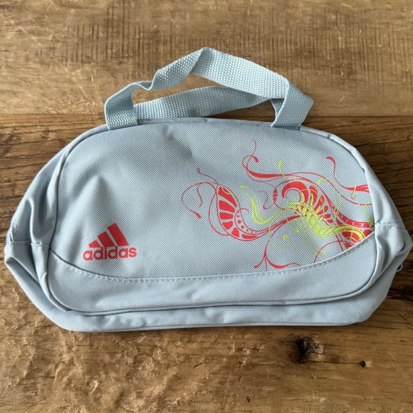 NEW Adidas Toiletry Bag - Picture 4 of 5
